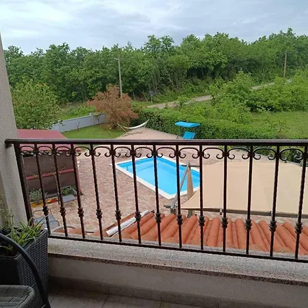Casa vacanze In - Istrien 51849 Barban